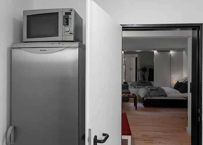 Gemuetliches In - Smarttv - Kueche * Köln